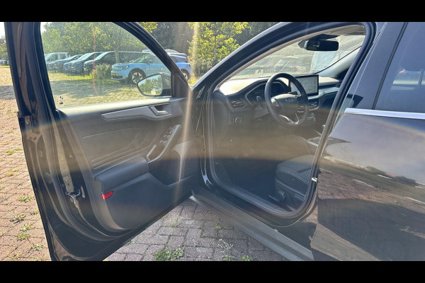 Ford FOCUS Wagon 1.0 EcoBoost Hybrid Titanium | 125pk | Winterpack | Nieuw | Sync 4 | Apple carplay | Android auto