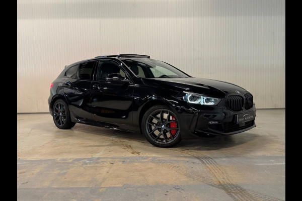BMW 1-serie 120i | PANO | M-SPORT | CAMERA | LED | SHADOW LINE