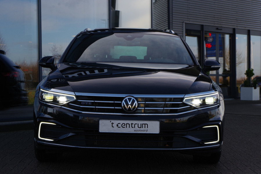 Volkswagen Passat Variant 1.4 TSI PHEV GTE 218 PK BNS, Panoramadak, Matrix-LED, Winterpakket, Keyless, Camera