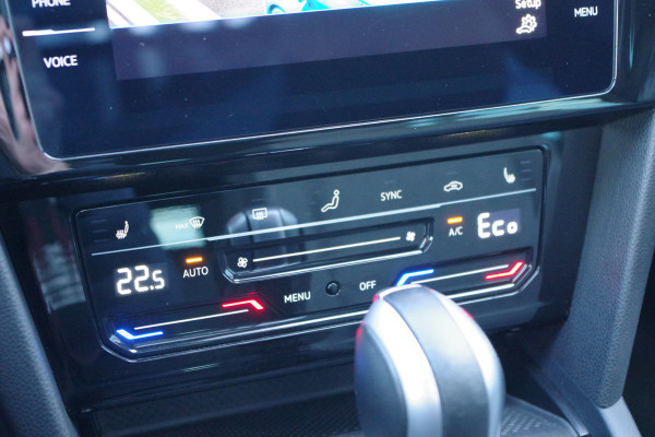 Volkswagen Passat Variant 1.4 TSI PHEV GTE 218 PK BNS, Panoramadak, Matrix-LED, Winterpakket, Keyless, Camera