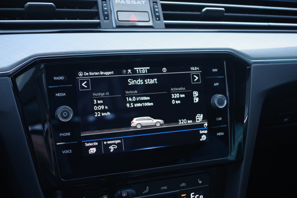 Volkswagen Passat Variant 1.4 TSI PHEV GTE 218 PK BNS, Panoramadak, Matrix-LED, Winterpakket, Keyless, Camera