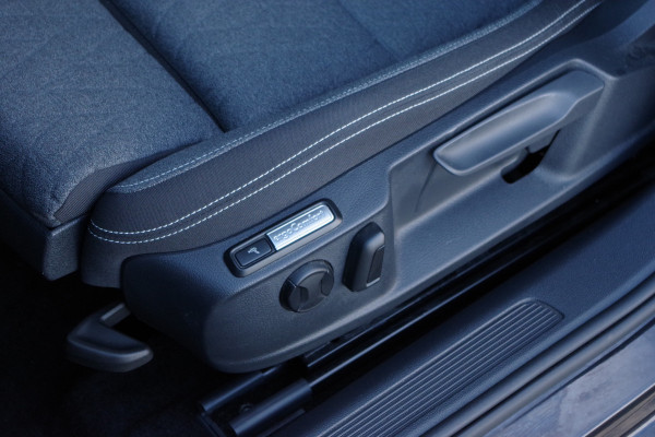 Volkswagen Passat Variant 1.4 TSI PHEV GTE 218 PK BNS, Panoramadak, Matrix-LED, Winterpakket, Keyless, Camera