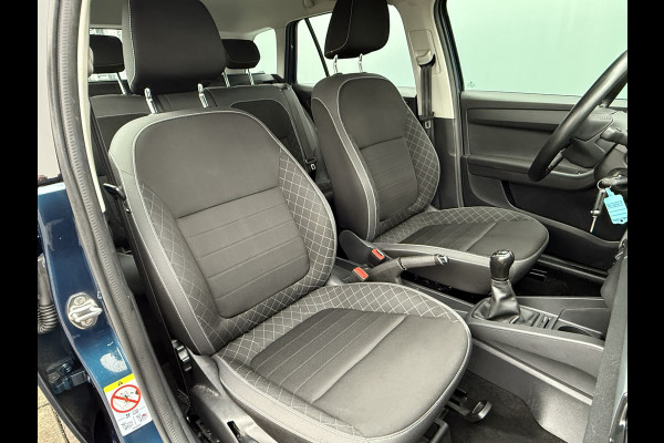 Škoda Fabia Combi BWJ 2021 | 1.0 TSI 96PK Active | AIRCO | CAMERA A | CARPLAY | CRUISE | PDC | LMV | MULTI FUNC STUUR | MISTLAMPEN