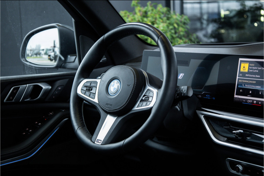 BMW X5 xDrive50e - M Sport | Panorama | H&K | Luchtvering | Memory | 360 Camera