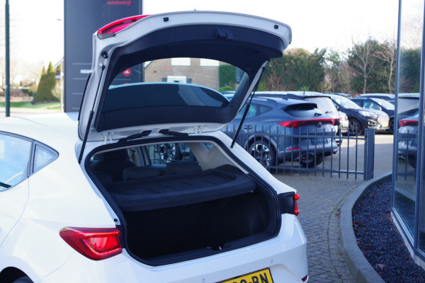 Seat Leon 1.0 TSI 110 PK Style, Camera, LED, Climate Control, Carplay