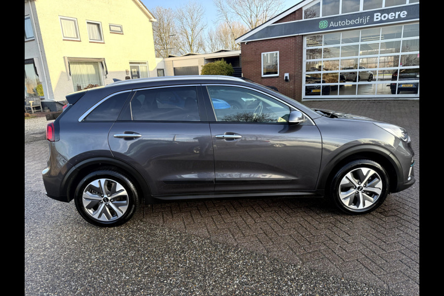 Kia e-Niro ExecutiveLine 64 kWh 3-Fase, Leer, Camera, Stoel/Stuur Verwarming