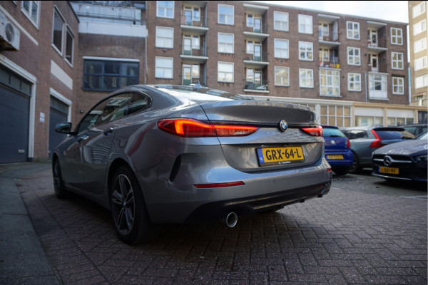 BMW 2 Serie Gran Coupé 218i | Panoramadak | Leer | Sportstoelen | M-Sport accenten | Verwarmd Sportstuur | Stoelverwarming | BMW onderhouden |