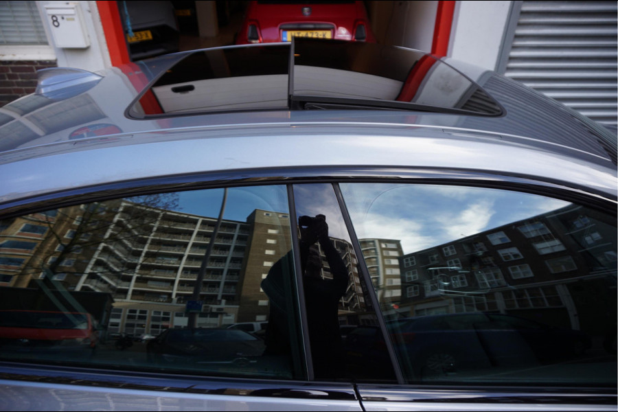 BMW 2 Serie Gran Coupé 218i | Panoramadak | Leer | Sportstoelen | M-Sport accenten | Verwarmd Sportstuur | Stoelverwarming | BMW onderhouden |