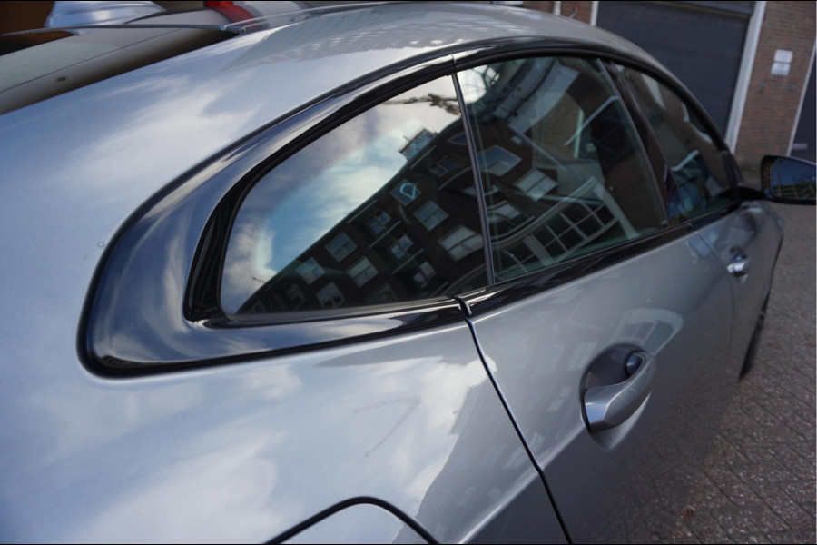 BMW 2 Serie Gran Coupé 218i | Panoramadak | Leer | Sportstoelen | M-Sport accenten | Verwarmd Sportstuur | Stoelverwarming | BMW onderhouden |