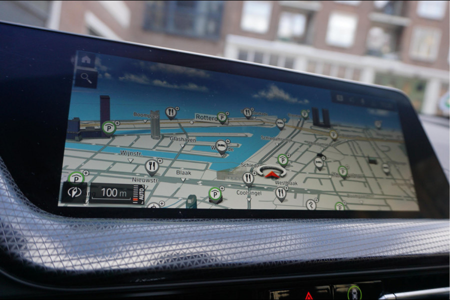 BMW 2 Serie Gran Coupé 218i | Panoramadak | Leer | Sportstoelen | M-Sport accenten | Verwarmd Sportstuur | Stoelverwarming | BMW onderhouden |