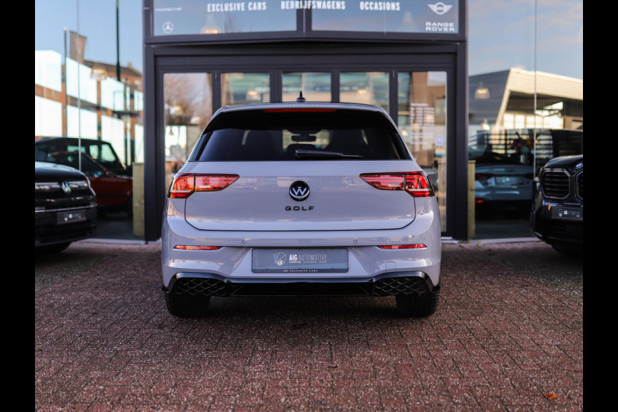 Volkswagen Golf 1.5 TSI R-Line Edition