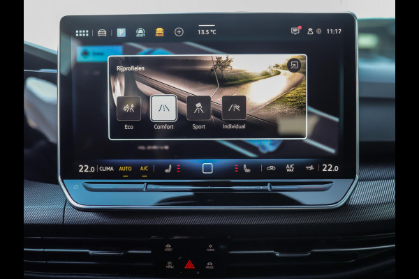 Volkswagen Golf 1.5 TSI R-Line Edition