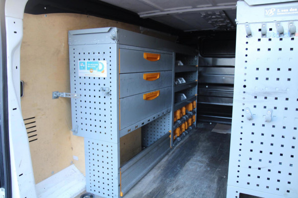 Peugeot Expert 2.0 BlueHDI 120PK L3H1 / Trekhaak / Laadruimte inrichting / Cruise / 3 zits