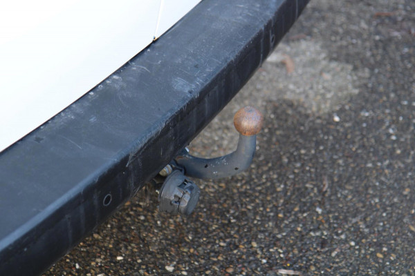 Peugeot Expert 2.0 BlueHDI 120PK L3H1 / Trekhaak / Laadruimte inrichting / Cruise / 3 zits