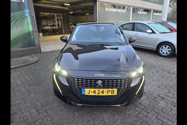 Peugeot 208 1.2 75PK Active | 12MND GARANTIE | CARPLAY | CRUISE | NIEUWE APK | TREKHAAK |