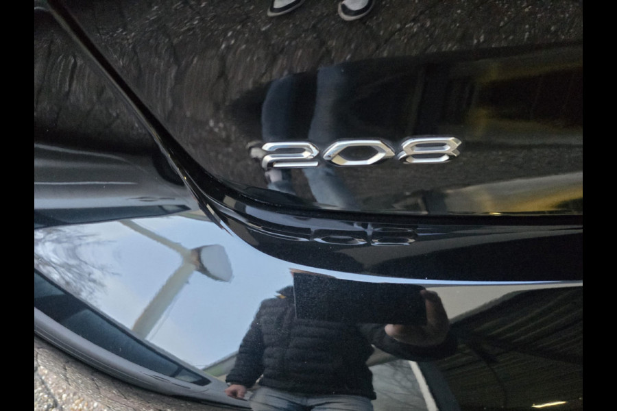 Peugeot 208 1.2 75PK Active | 12MND GARANTIE | CARPLAY | CRUISE | NIEUWE APK | TREKHAAK |