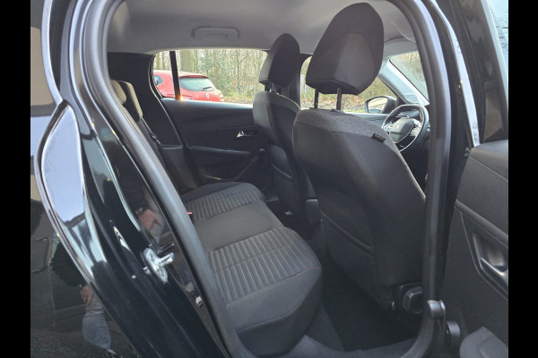 Peugeot 208 1.2 75PK Active | 12MND GARANTIE | CARPLAY | CRUISE | NIEUWE APK | TREKHAAK |