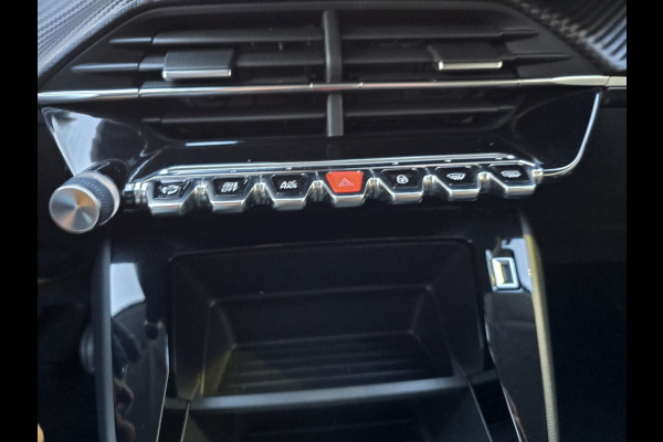 Peugeot 208 1.2 75PK Active | 12MND GARANTIE | CARPLAY | CRUISE | NIEUWE APK | TREKHAAK |