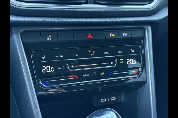 Volkswagen T-Roc 1.5 TSI Style | Camera | Apple Carplay | Trekhaak | IQ Light