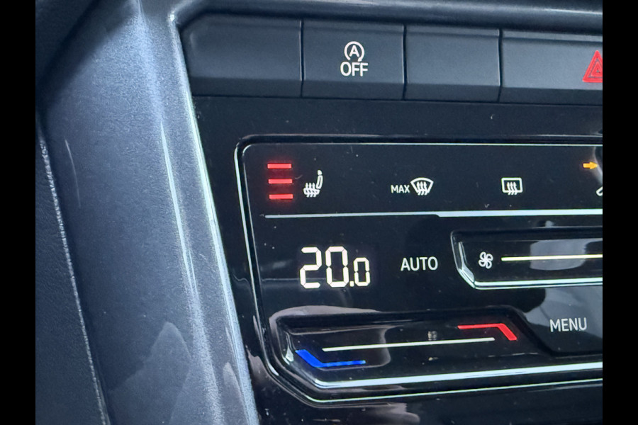 Volkswagen T-Roc 1.5 TSI Style | Camera | Apple Carplay | Trekhaak | IQ Light