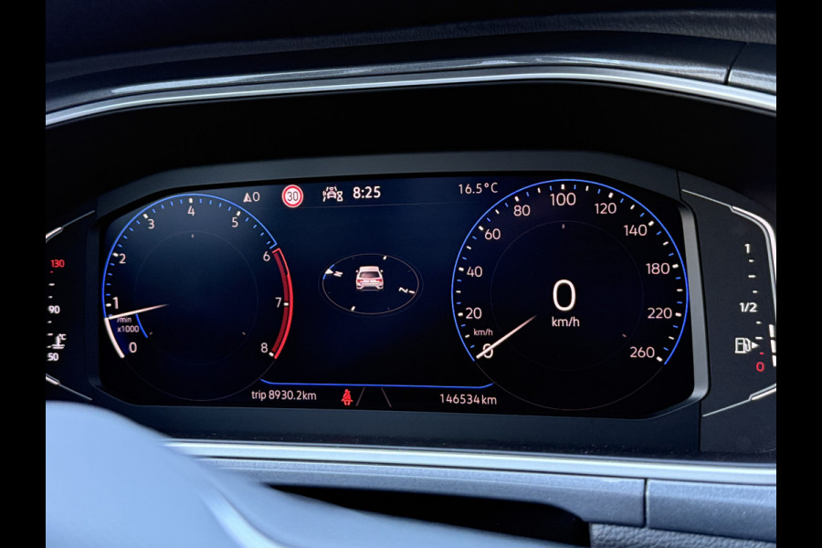 Volkswagen T-Roc 1.5 TSI Style | Camera | Apple Carplay | Trekhaak | IQ Light