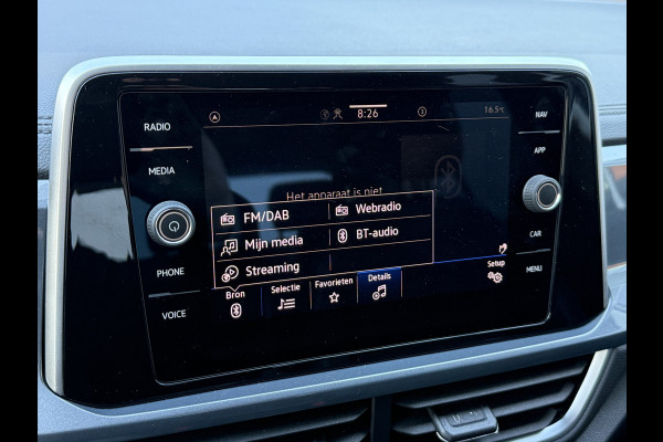 Volkswagen T-Roc 1.5 TSI Style | Camera | Apple Carplay | Trekhaak | IQ Light