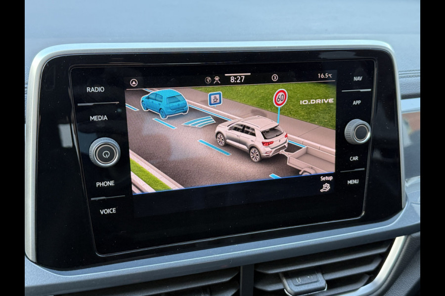 Volkswagen T-Roc 1.5 TSI Style | Camera | Apple Carplay | Trekhaak | IQ Light