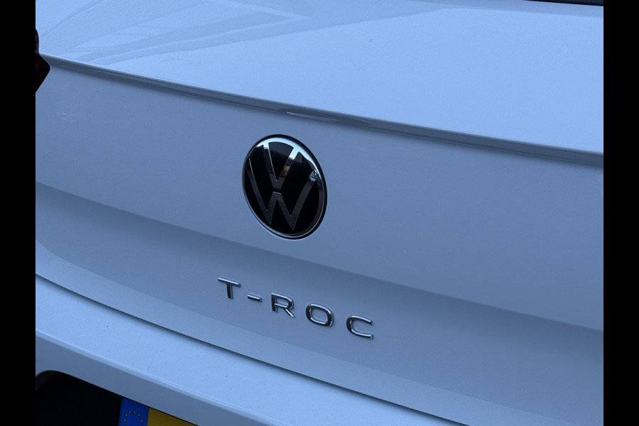 Volkswagen T-Roc 1.5 TSI Style | Camera | Apple Carplay | Trekhaak | IQ Light