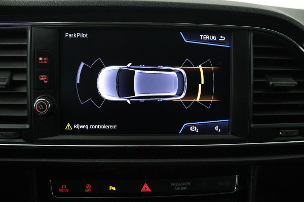 Seat Leon ST 1.5 TSI FR Ultimate Edition (SFEERVERLICHTING, STOELVERWARMING, NAVIGATIE CARPLAY, CRUISE ADAPTIEF, SENSOREN)
