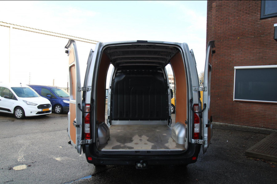 Renault Master T33 2.3 dCi 135PK L2H2 Work Edition / Trekhaak / Camera / App connect