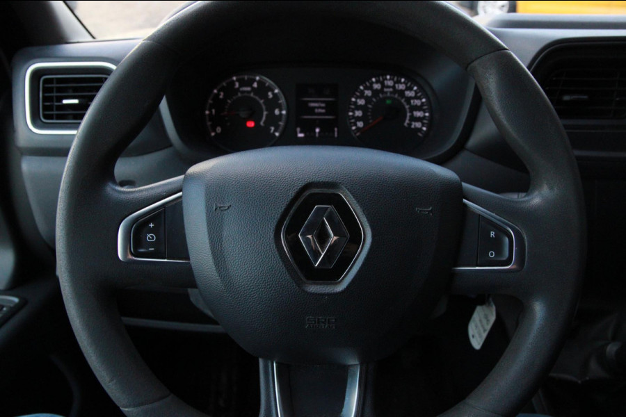 Renault Master T33 2.3 dCi 135PK L2H2 Work Edition / Trekhaak / Camera / App connect