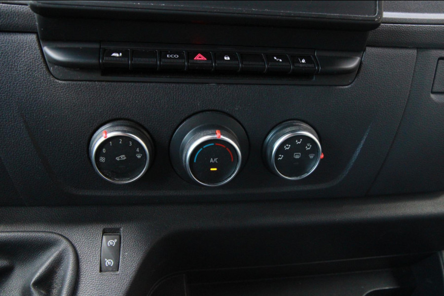 Renault Master T33 2.3 dCi 135PK L2H2 Work Edition / Trekhaak / Camera / App connect