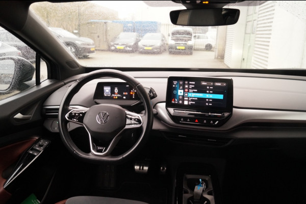 Volkswagen ID.4 First 77kWh NAVI-LED-ECC-TREKHAAK-