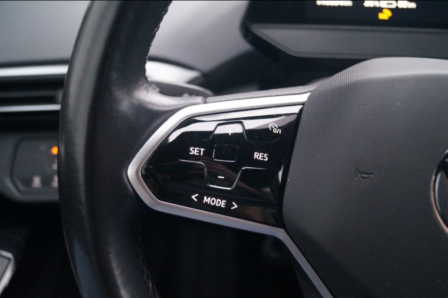 Volkswagen ID.4 First 77kWh NAVI-LED-ECC-TREKHAAK-