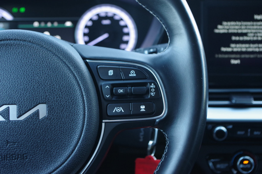 Kia Niro 1.6 GDi PHEV DynamicLine, Climate Control, Keyless, Camera, Carplay