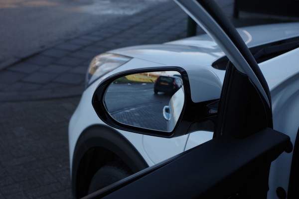 Kia Niro 1.6 GDi PHEV DynamicLine, Climate Control, Keyless, Camera, Carplay