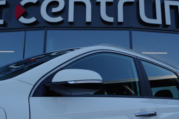 Kia Niro 1.6 GDi PHEV DynamicLine, Climate Control, Keyless, Camera, Carplay