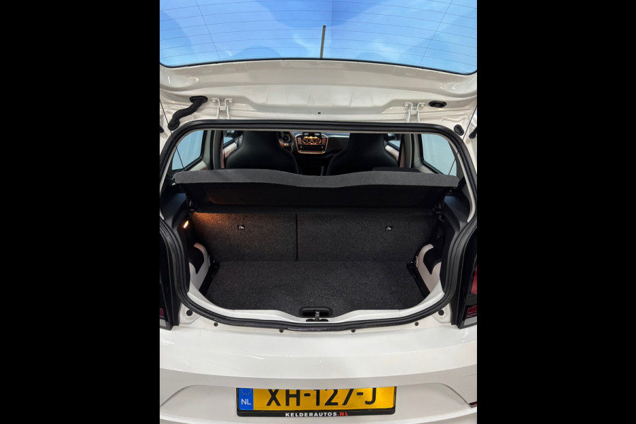 Volkswagen up! 1.0 BMT move up! Airco | Cruise | Camera | PDC