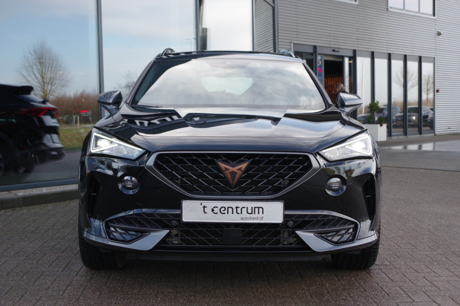 CUPRA Formentor 1.4 e-Hybrid VZ 245 PK Performance PHEV, Camera, Carplay, Adap. Cruise Control, Stuurverwarming