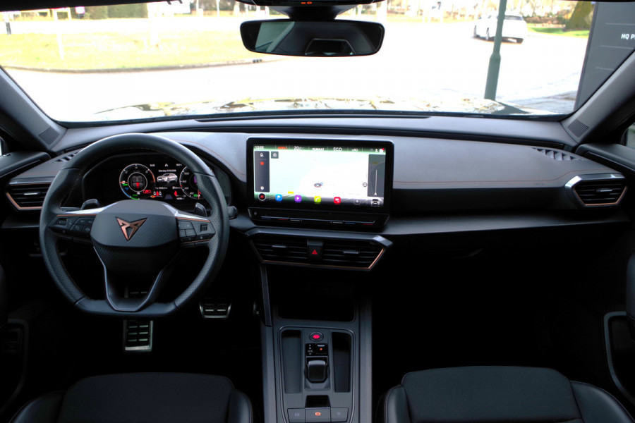 CUPRA Formentor 1.4 e-Hybrid VZ 245 PK Performance PHEV, Camera, Carplay, Adap. Cruise Control, Stuurverwarming