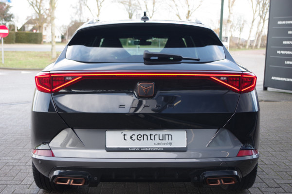CUPRA Formentor 1.4 e-Hybrid VZ 245 PK Performance PHEV, Camera, Carplay, Adap. Cruise Control, Stuurverwarming
