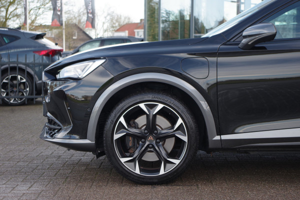CUPRA Formentor 1.4 e-Hybrid VZ 245 PK Performance PHEV, Camera, Carplay, Adap. Cruise Control, Stuurverwarming