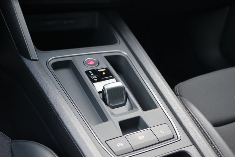 CUPRA Formentor 1.4 e-Hybrid VZ 245 PK Performance PHEV, Camera, Carplay, Adap. Cruise Control, Stuurverwarming