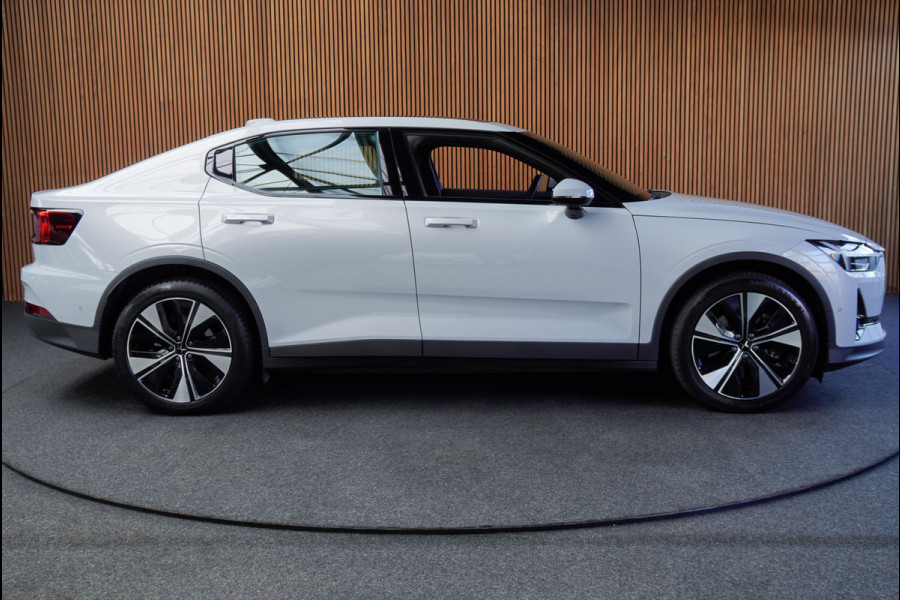Polestar 2 Long Range Single Motor 78 kWh Pano 360 ° Pilot ACC Alcantara Stuurverwarming Memory seats Elektr. uitklapbare trekhaak Stoelverwarming voor & achter LM velgen