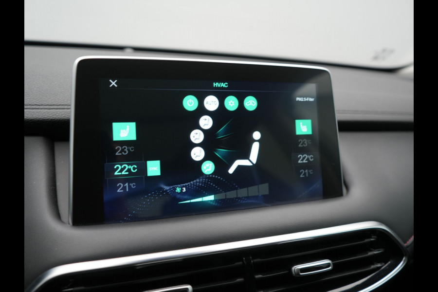 MG EHS 1.5 TGDI Luxury Plug In Hybrid 258pk PHEV | Panodak | 360 Camera | Adaptive Cruise | Lederen Sportstoelen Verwarmd | Blis | Apple Carplay | Keyless | Sfeerverlichting | Navigatie | Virtual | DAB+ |