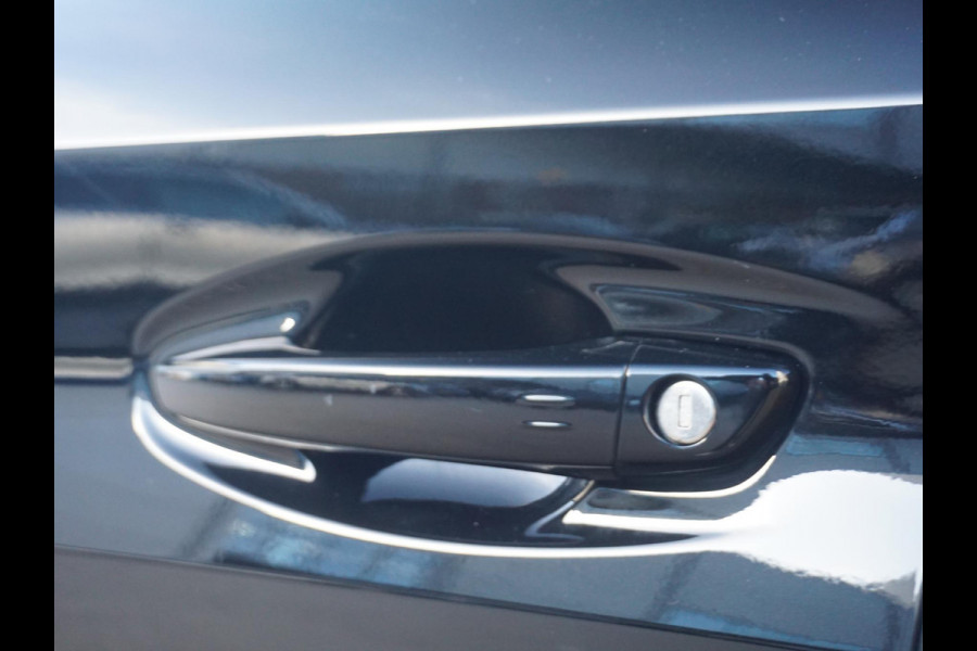 Peugeot e-208 EV Allure Première 50 kWh