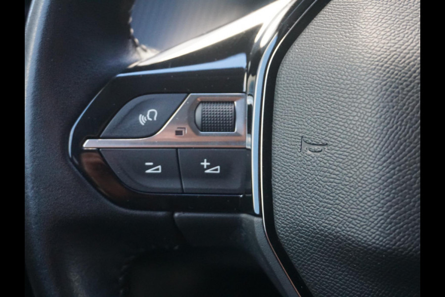 Peugeot e-208 EV Allure Première 50 kWh