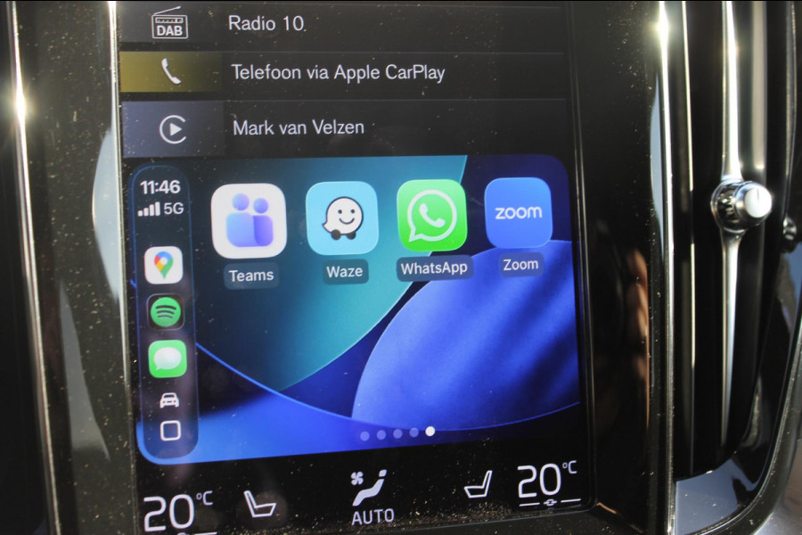 Volvo V60 T6 350PK Automaat Recharge AWD Inscription Panoramisch schuif-kanteldak / Semi elektrisch wegklapbare trekhaak / DAB+ / Apple Carplay / Lederen bekleding / 360graden camera