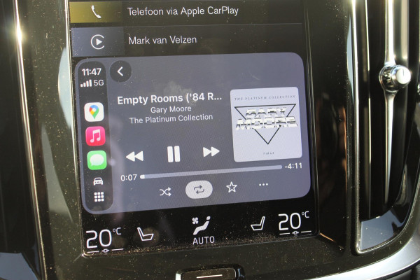 Volvo V60 T6 350PK Automaat Recharge AWD Inscription Panoramisch schuif-kanteldak / Semi elektrisch wegklapbare trekhaak / DAB+ / Apple Carplay / Lederen bekleding / 360graden camera