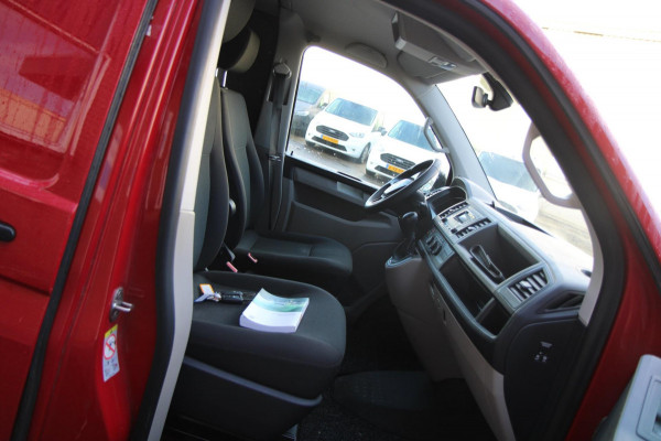 Volkswagen Transporter 2.0 TDI L1H1 Comfortline / 150PK Automaat / Klep / inrichting laadruimte